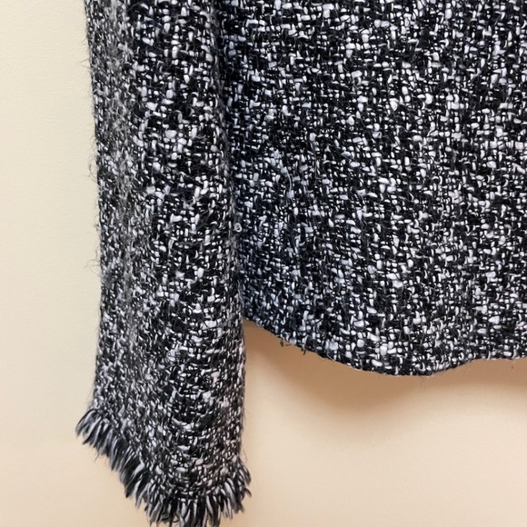 TAHARI Arthur S Levine  Classic L’il Tweed Blazer  10 - Picture 10 of 14